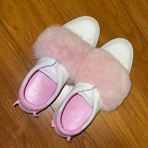 GIVENCHY Urban Street Fur Rose Sneaker 37.5